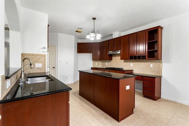 1810 Candle Light Court, Sugar Land, TX 77498