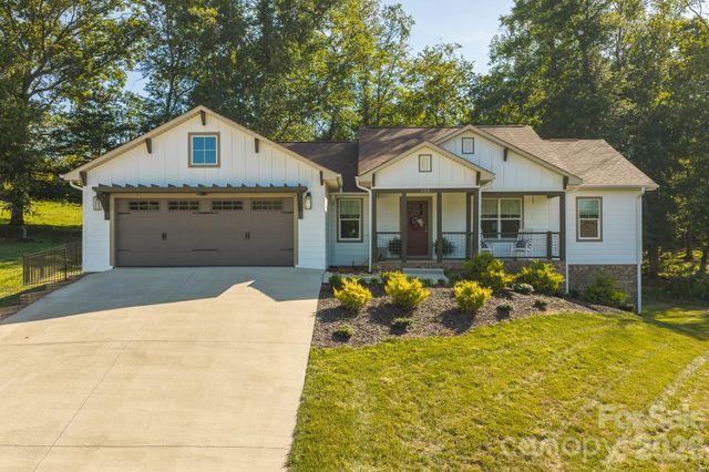 133 Maplewood Court, Hudson, NC 28638