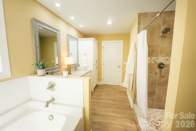 133 Maplewood Court, Hudson, NC 28638