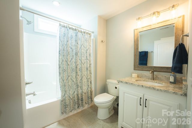 133 Maplewood Court, Hudson, NC 28638