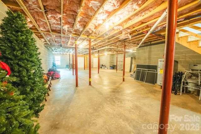 133 Maplewood Court, Hudson, NC 28638