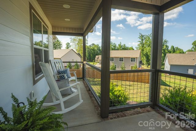 133 Maplewood Court, Hudson, NC 28638