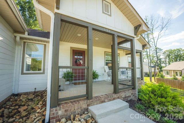 133 Maplewood Court, Hudson, NC 28638
