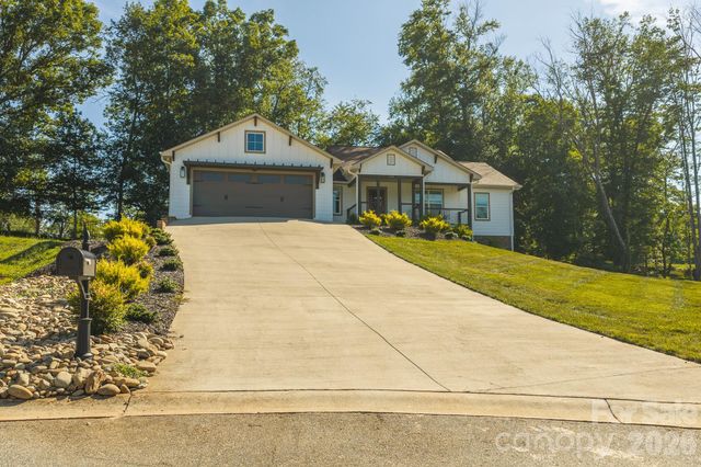 133 Maplewood Court, Hudson, NC 28638