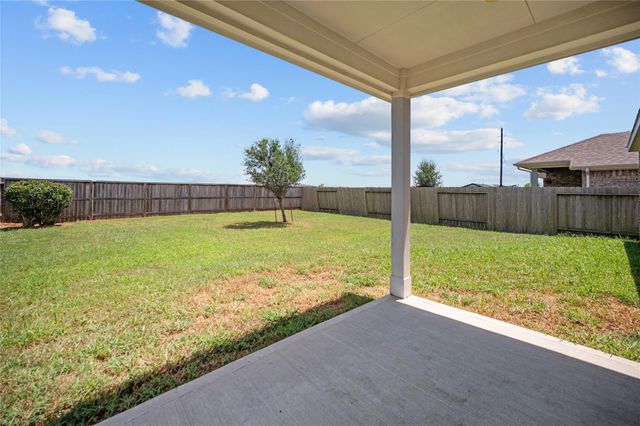7730 Squall Lane, Baytown, TX 77523