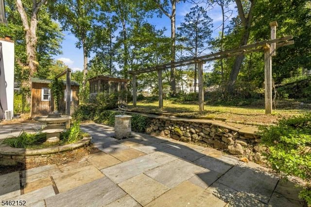 51 Valley View Ter, Wayne Twp., NJ 07470
