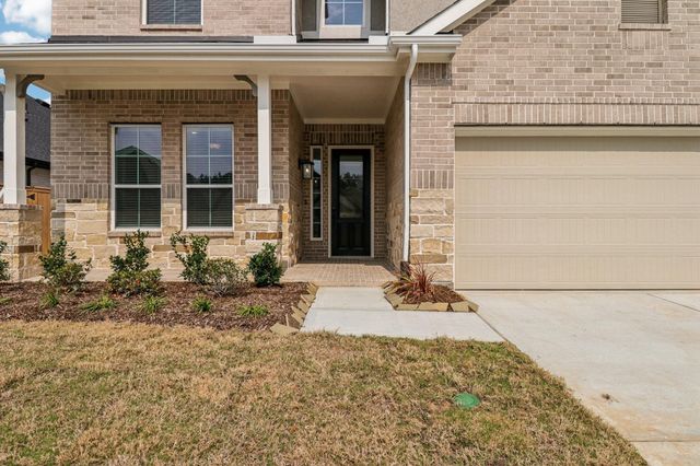 9729 Roaring River Falls Lane, Porter, TX 77365