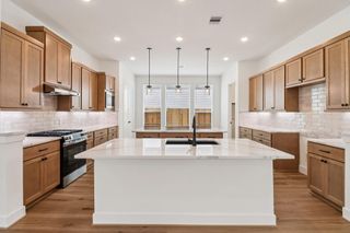 9729 Roaring River Falls Lane, Porter, TX 77365