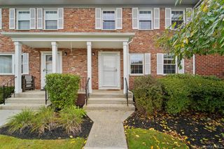 463 Hopi Court, Suffern, NY 10901