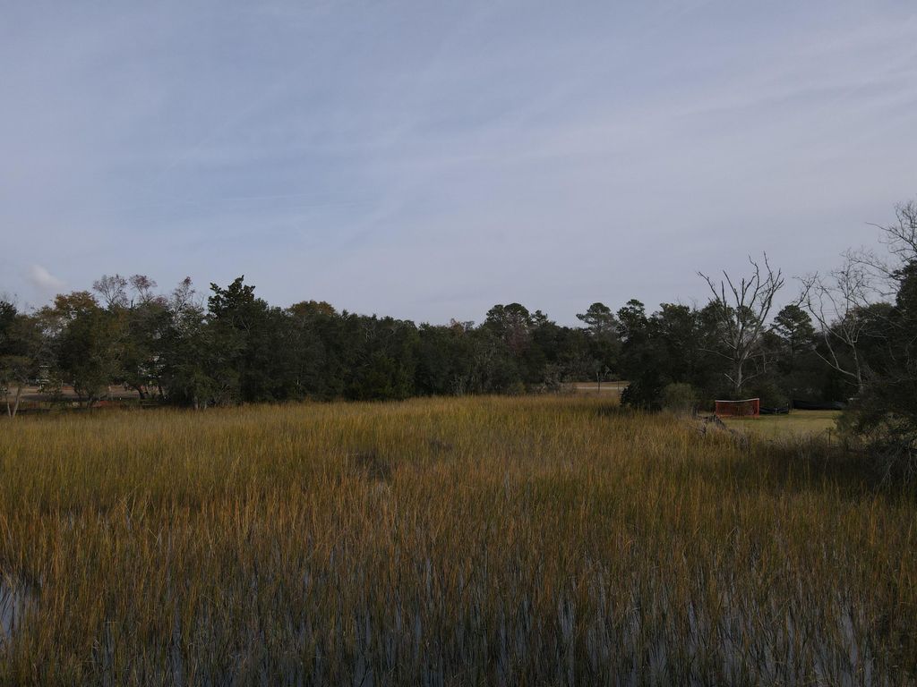 Image 22 of property listing at 1062 Glenshaw Street, North Charleston, SC 29405