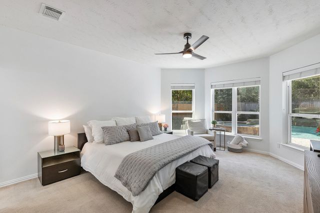 30 S Dulcet Hollow Circle, Spring, TX 77382