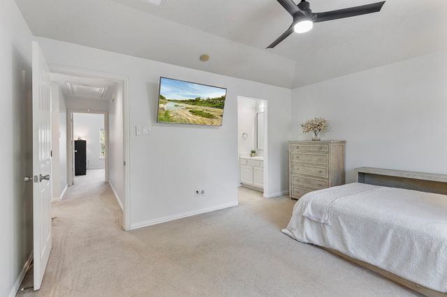 30 S Dulcet Hollow Circle, Spring, TX 77382