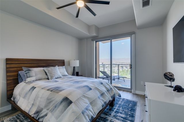 8255 Las Vegas Boulevard 1414, Las Vegas, NV 89123