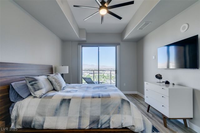 8255 Las Vegas Boulevard 1414, Las Vegas, NV 89123