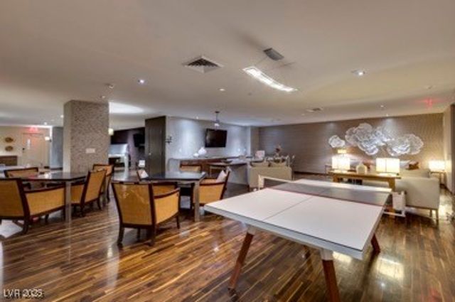 8255 Las Vegas Boulevard 1414, Las Vegas, NV 89123