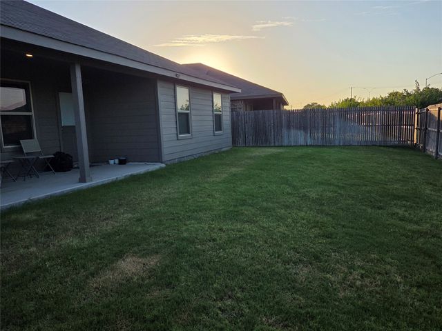 3128 Winoak Drive, Fort Worth, TX 76123