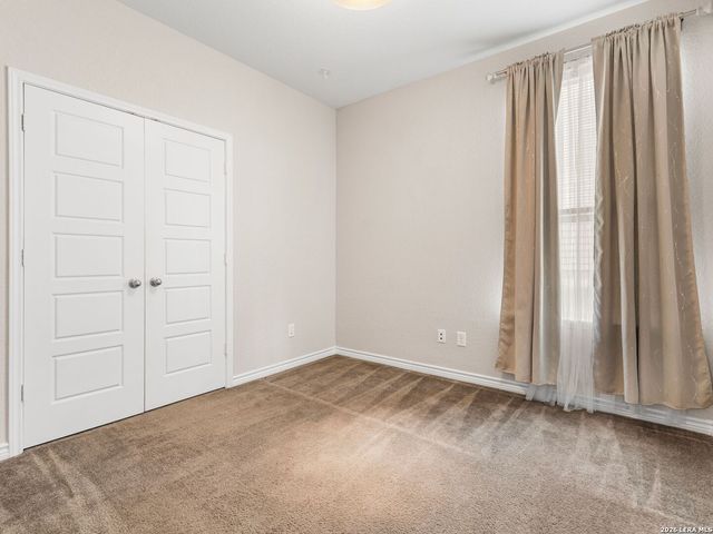 3358 Uresti Fields, Converse, TX 78109