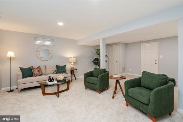 520 HARBOR DR, Annapolis, MD 21403