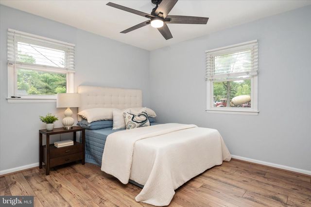 520 HARBOR DR, Annapolis, MD 21403