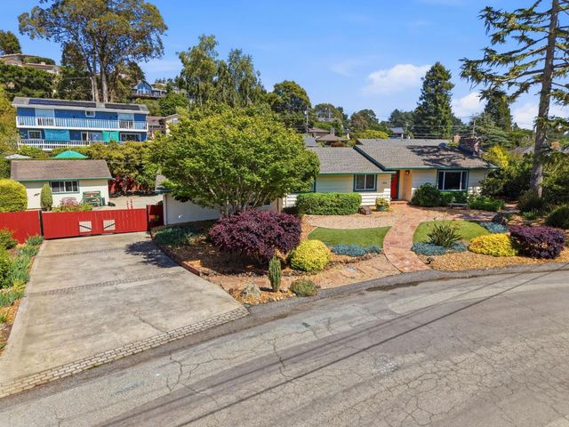 195 Baltusrol Drive, Aptos, CA 95003