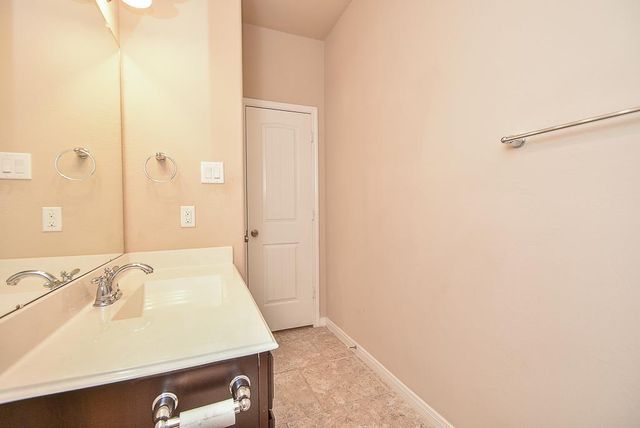 8806 Alicia Drive, Tomball, TX 77375