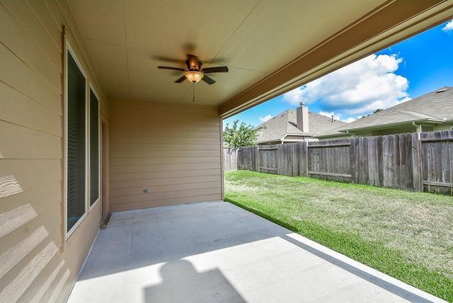 8806 Alicia Drive, Tomball, TX 77375