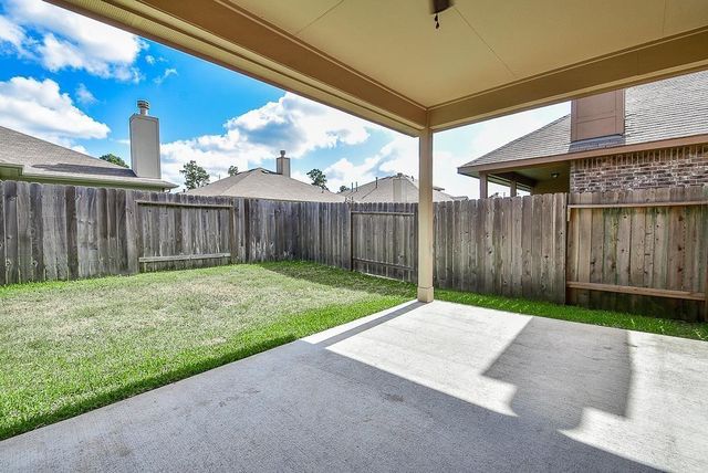 8806 Alicia Drive, Tomball, TX 77375