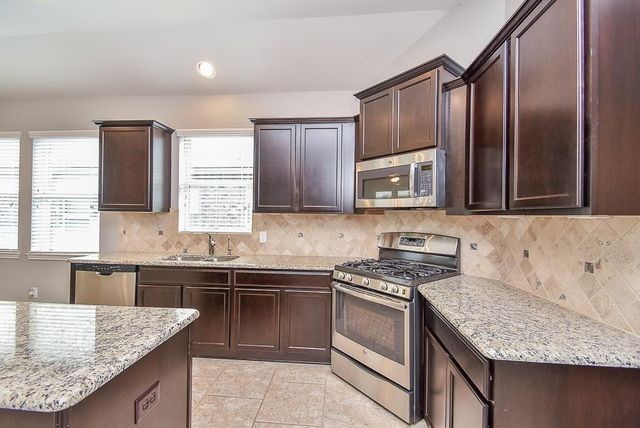 8806 Alicia Drive, Tomball, TX 77375