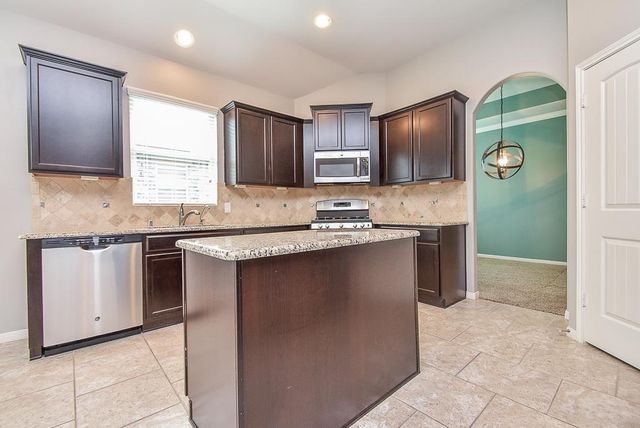 8806 Alicia Drive, Tomball, TX 77375
