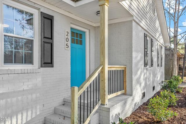 205 S Railroad Street, Elm City, NC 27822