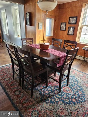 512 W W MAIN STREET ST, Waynesboro, PA 17268