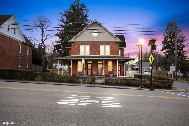 512 W W MAIN STREET ST, Waynesboro, PA 17268