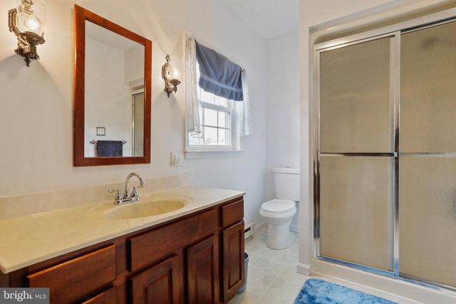 512 W W MAIN STREET ST, Waynesboro, PA 17268