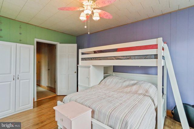 512 W W MAIN STREET ST, Waynesboro, PA 17268