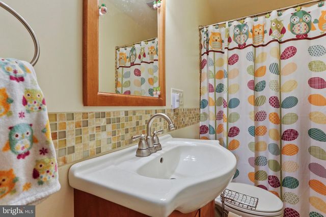 512 W W MAIN STREET ST, Waynesboro, PA 17268