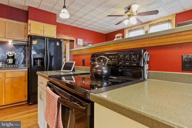 512 W W MAIN STREET ST, Waynesboro, PA 17268