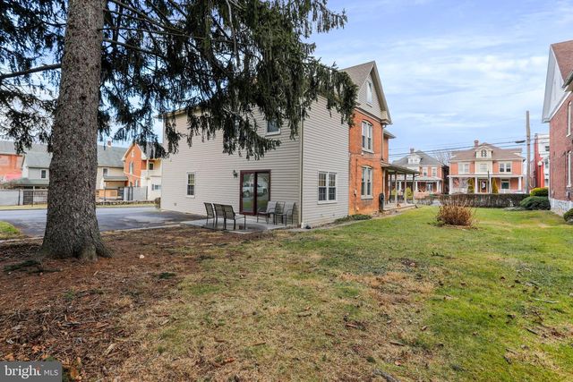 512 W W MAIN STREET ST, Waynesboro, PA 17268