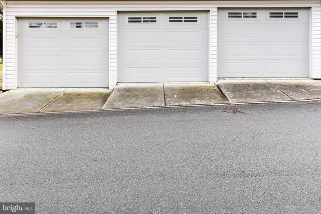 512 W W MAIN STREET ST, Waynesboro, PA 17268