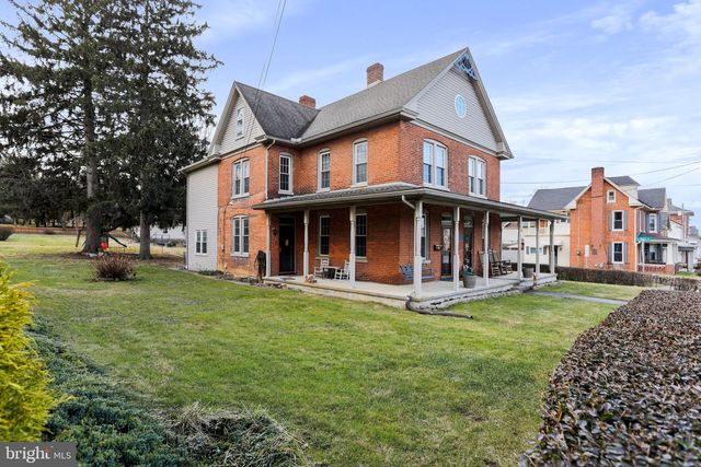 512 W W MAIN STREET ST, Waynesboro, PA 17268