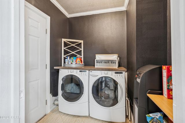 3068 Woodymarion Drive, Chipley, FL 32428