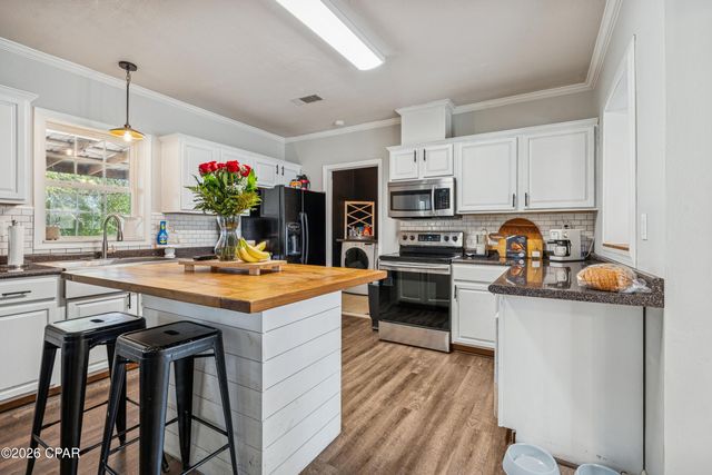 3068 Woodymarion Drive, Chipley, FL 32428