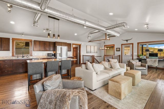 500 Prickly Pear, Manhattan, MT 59741