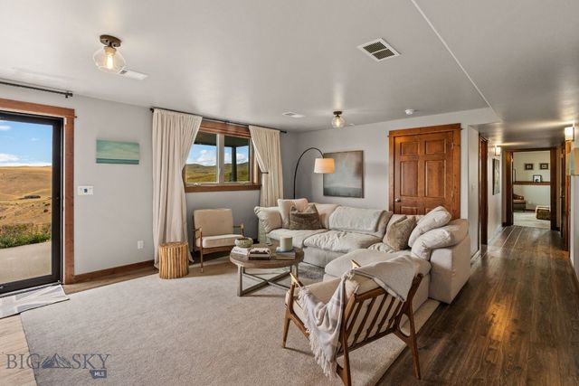 500 Prickly Pear, Manhattan, MT 59741