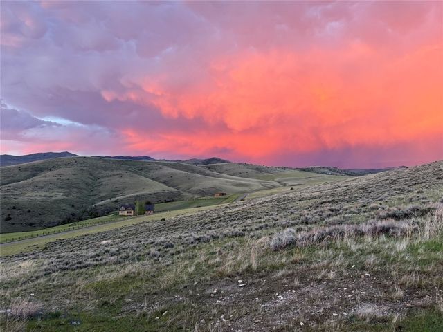 500 Prickly Pear, Manhattan, MT 59741