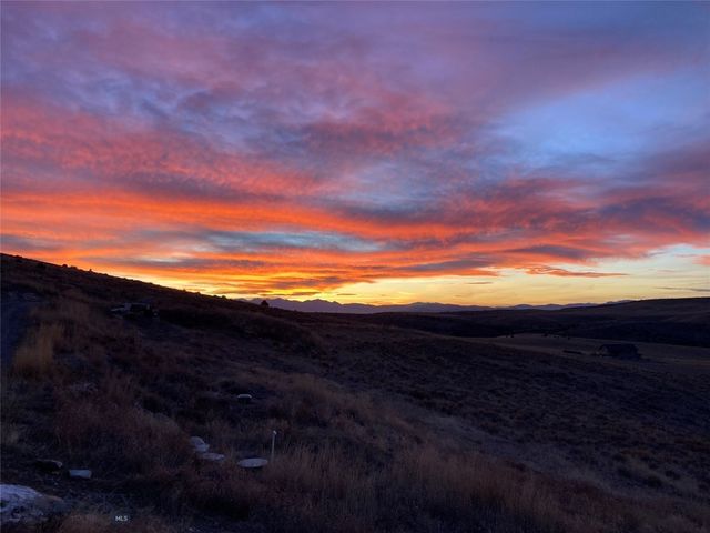 500 Prickly Pear, Manhattan, MT 59741