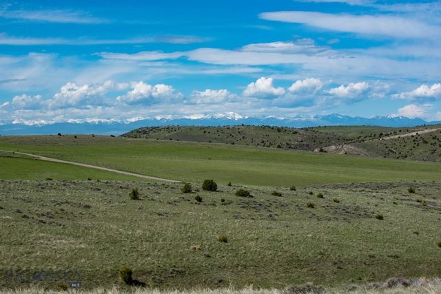 500 Prickly Pear, Manhattan, MT 59741