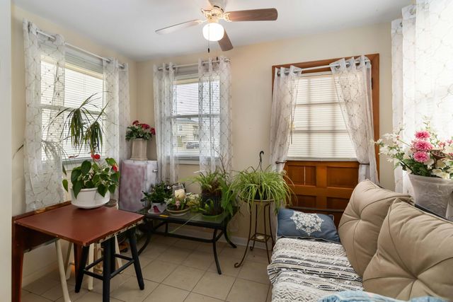 19 S Lucas Street, Junction City, KY 40440