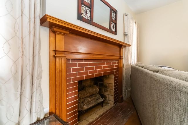 19 S Lucas Street, Junction City, KY 40440