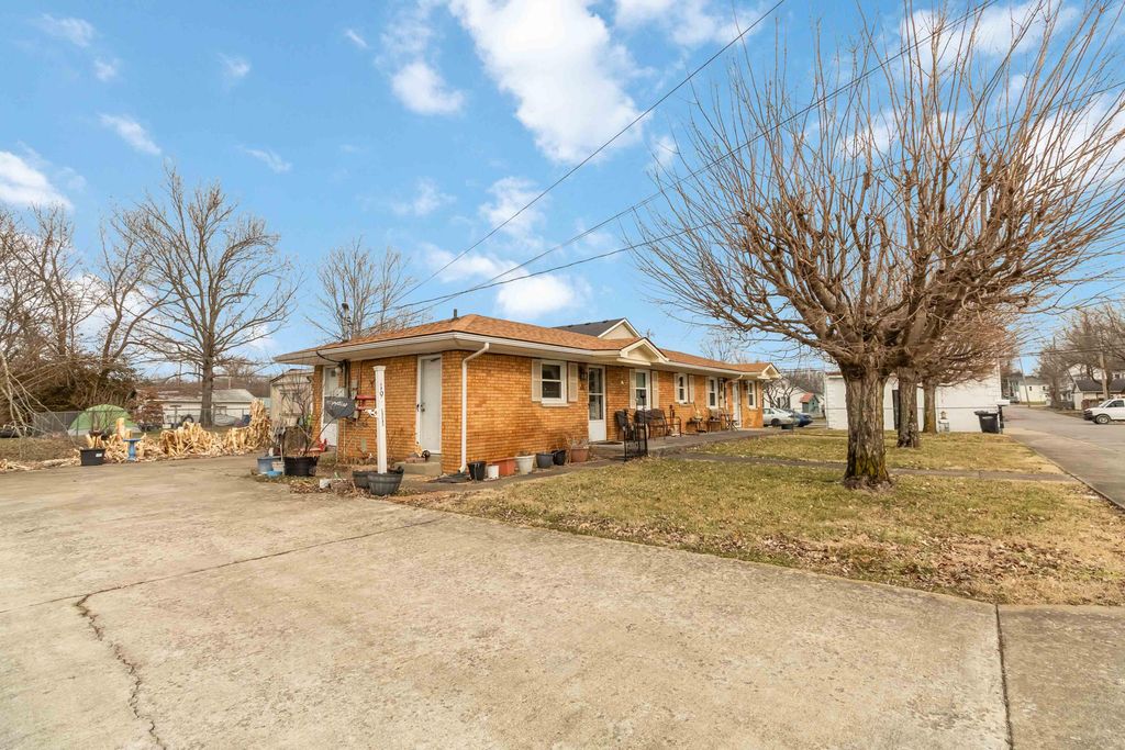 19 S Lucas Street, Junction City, KY 40440