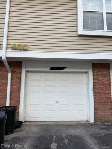 56173 Chesapeake Trail, Shelby Charter Township, MI 48316